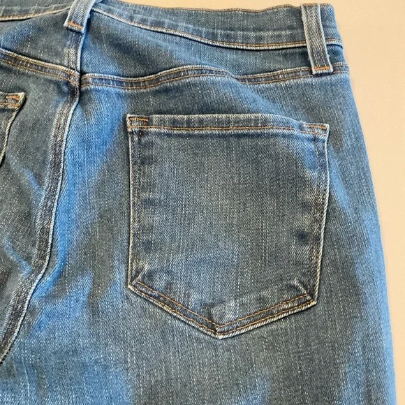 J Brand High Rise Blue Denim Flare Leg Jeans with Stretch, Size 26 - Picture 12 of 16